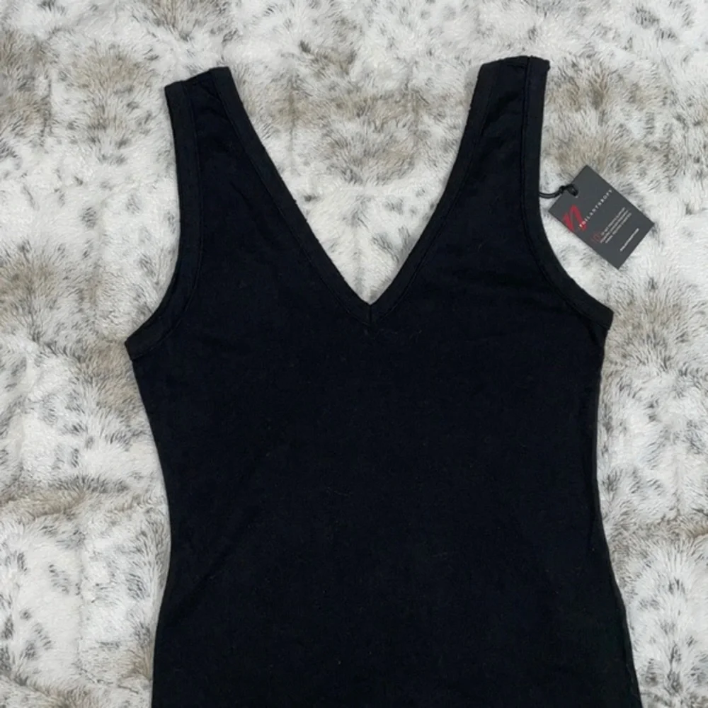 🆕 NWT N:Philanthropy Mystic V Neck Tank Top Black Bodysuit